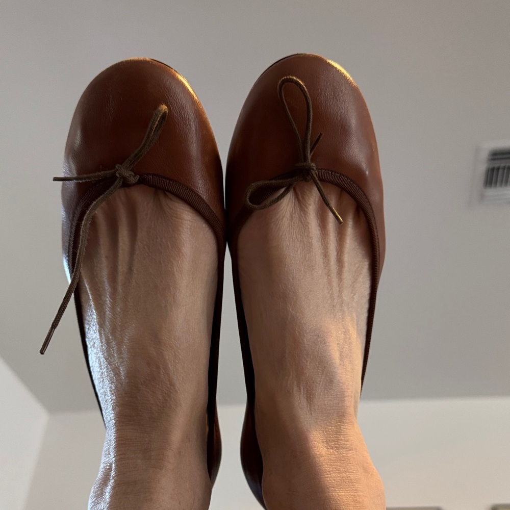 French Sole Brown Leather Flats